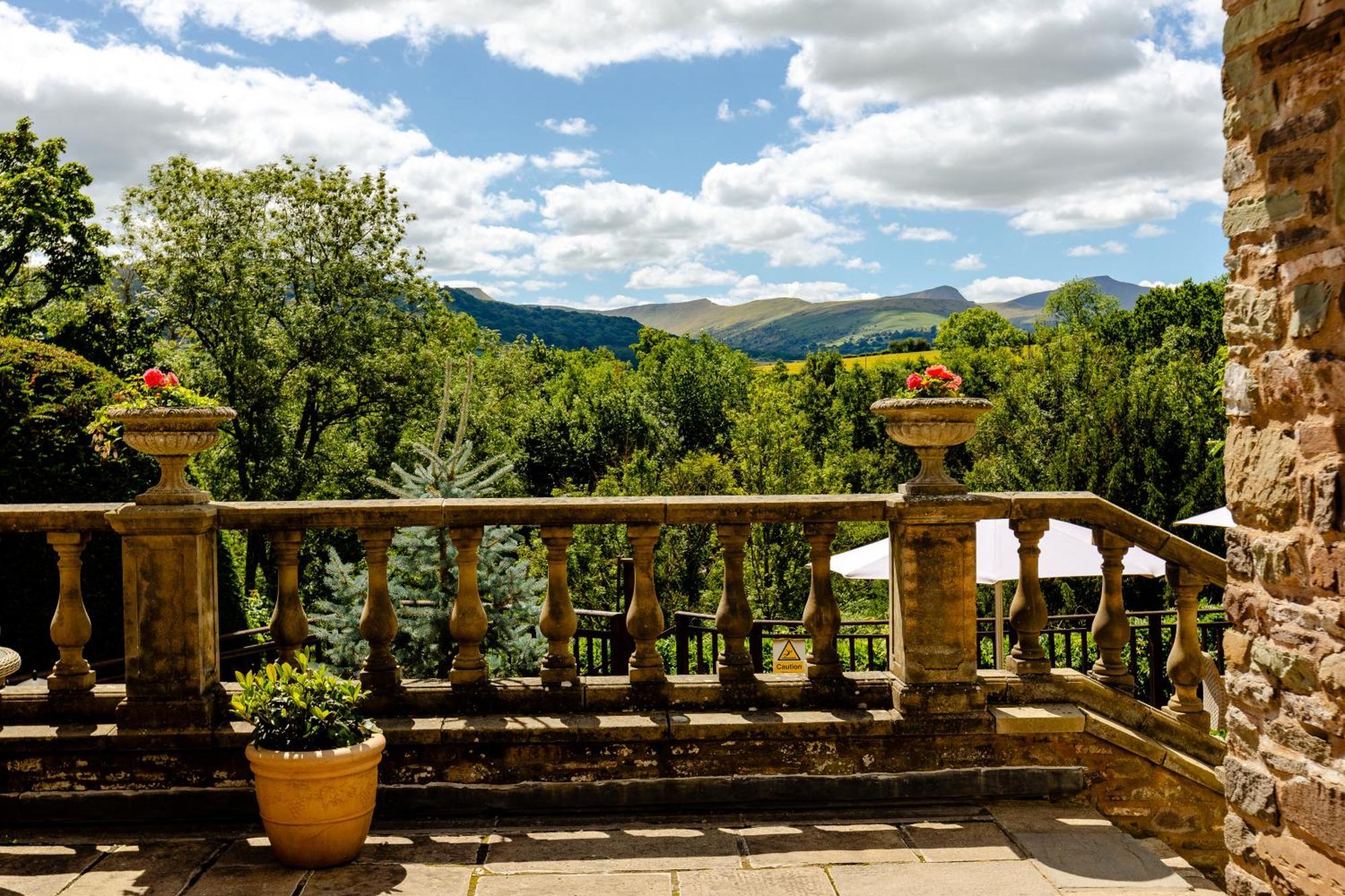 Peterstone Court Country House Restaurant & Spa Brecon Exterior photo